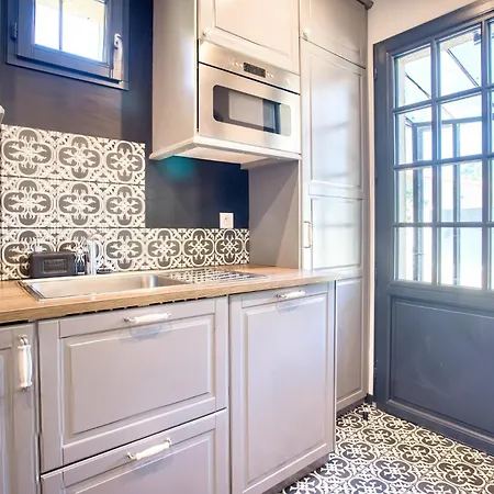 Pensjonat Le Clos Des Rosiers 3*